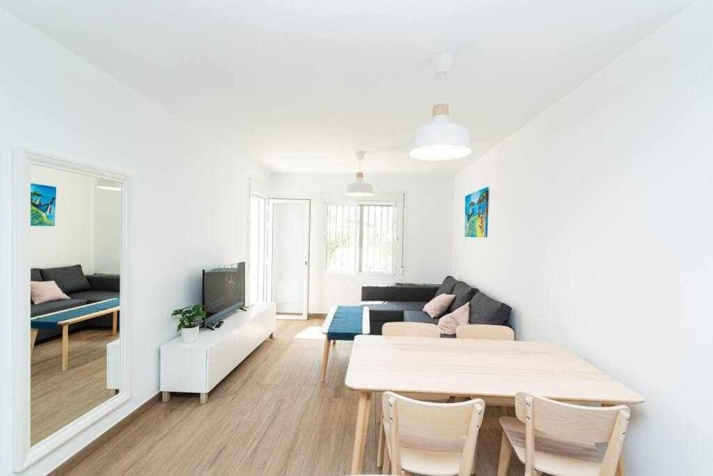 Casablanca 4 Apartamento Con Jardin Privado 丰希罗拉 外观 照片